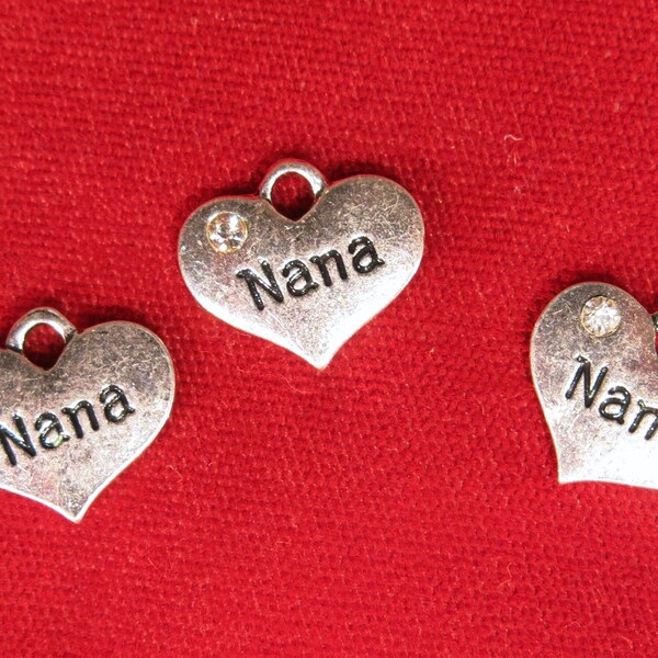 5pc "Nana" charms in antique silver style (BC1093)