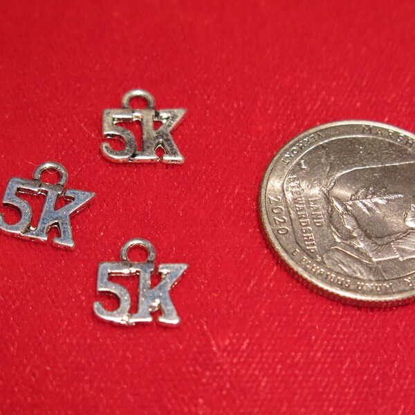 20pc "5k" charms in antique silver (BC1244)