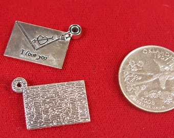 5pc "Love envelope" charms in antique silver style (BC665)