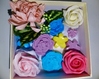 Handmade "flower" soap box, rose fragrance