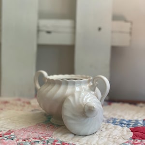 Ironstone Sugar Bowl, Vintage Johnson Bros. Ironstone Creamer / 1960 Ironstone / Farmhouse Ironstone