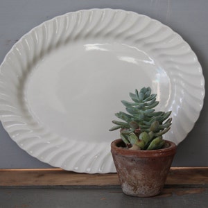 Ironstone Platter / Large Johnson Brothers Ironstone Platter / Large Oval Swirled 1980 Ironstone Platter / Farmhouse Ironstone Platter