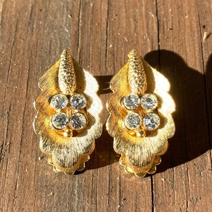 Vintage Gold-Tone Leaf With Clear Rhinestones Clip-On Earrings