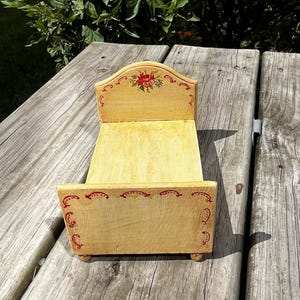 Vintage Hand Made And Painted Miniature Dollhouse Wood Bed Frame Furniture