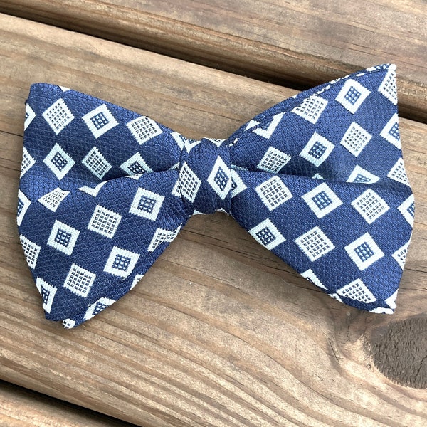 Vintage Wembley Navy Blue With White Diamond Accents Bow Tie