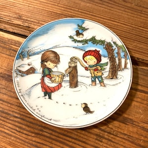 Vintage Joan Walsh Anglund March Month Plate Walter W. Germany