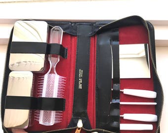 Vintage Men's Black Leather Grooming/Toiletry Travel Case Kit