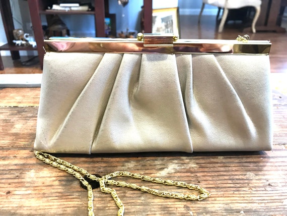jessica mcclintock clutch