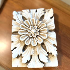 Sid Dickens Handmade Memory Block Tile Flower Rosette T-163 Tile