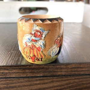 Vintage Primitive Hand Made And Painted Wood Egg Cup Made In Japan