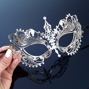 Masquerade Mask, Silver Masquerade Mask, Masquerade Ball Masks, Mardi Gras Mask, Masquerade Ball Masks, Mardi Gras Wedding, Halloween Mask