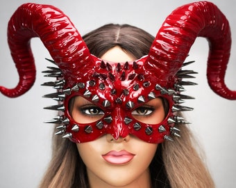 Crimson Red Spike Devil Ram Mask Horns Spikes Rivet Antler Natural Headpiece Voodoo Costume Cosplay Masquerade Mask Demon Horn Men Women