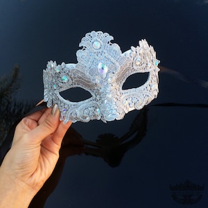 Masquerade Mask, Lace Masquerade Mask, Masquerade Ball Masks, Mask, Mardi Gras Mask, Lace Mask, Masquerade Ball Mask [Silver with Gems]