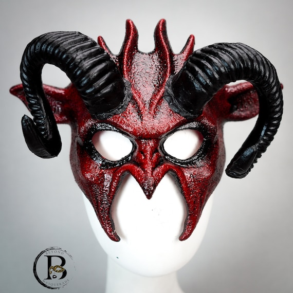 Halloween Demon Mask Horror Masquerade Foam Mask Scary Red Half Face Ram  Horn Devil Mask for Party Cosplay Demon Costume for Men Women Horn Ghost  Mask Halloween Devil Therion Mask Half Face