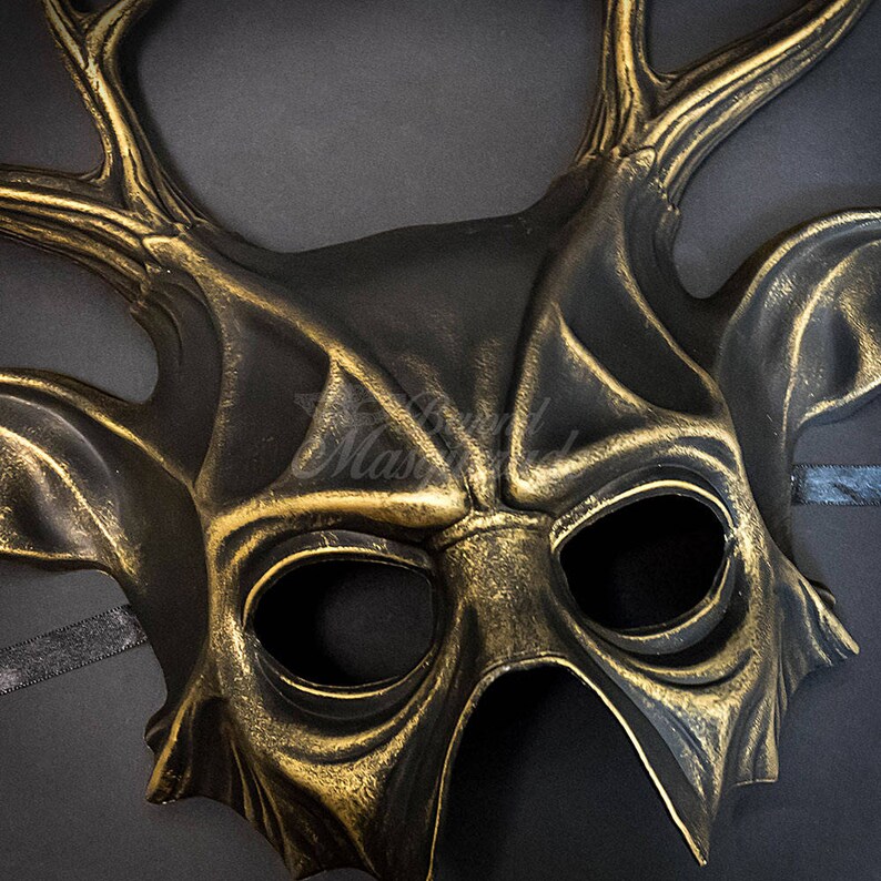 Deer Halloween Haunted House Props Animal Masquerade Mask Gold image 3