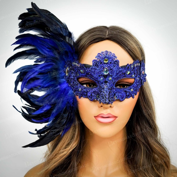 Masque de mascarade bleu royal plumes, masques bleu royal femmes, masque en  métal bleu Masque bal masqué plumes, masque de mascarade femme bleu royal -   France