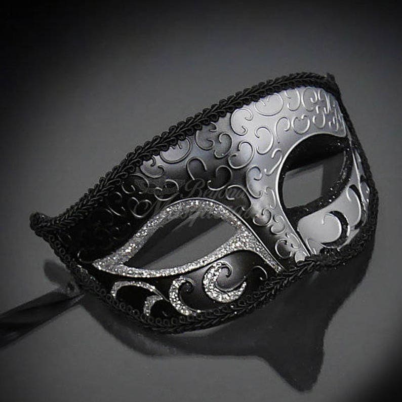 Men's Masquerade Mask