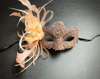 Blush Pink Lace Masquerade Mask for Women Studded With Rhinestones, Custom  Masquerade Mask in All Colors and Embellishing 