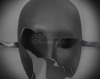 Venetian Mask, Black Mask, Black Masquerade Mask, Costume Mask, UNISEX mask, black mask, tuxedo mask, half face mask, phantom mask