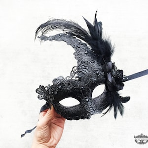 Masquerade Mask, Black Masquerade Mask,  Masquerade Ball Mask, Feather Masquerade Mask, Feather Mask, Black Mask with Feathers, Brocade Lace