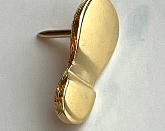 Golden Shoe tie pin