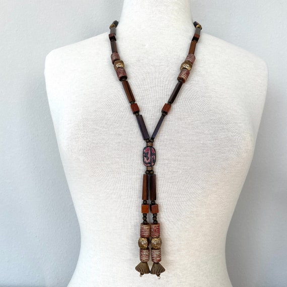 Wooden bead necklace - image 9