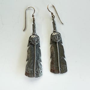 Vintage Silver Southwestern Feather Earrings, Dainty Pierced Feather Jewelry