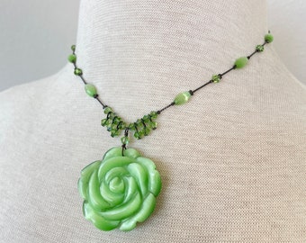 Green Flower necklace