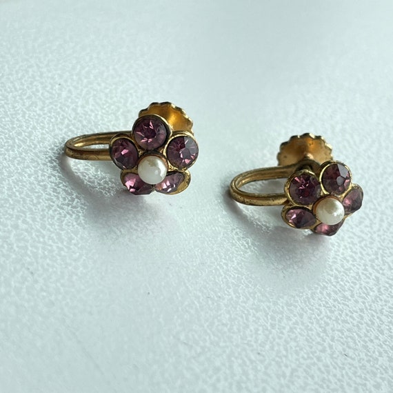 Coro floral earrings - image 4