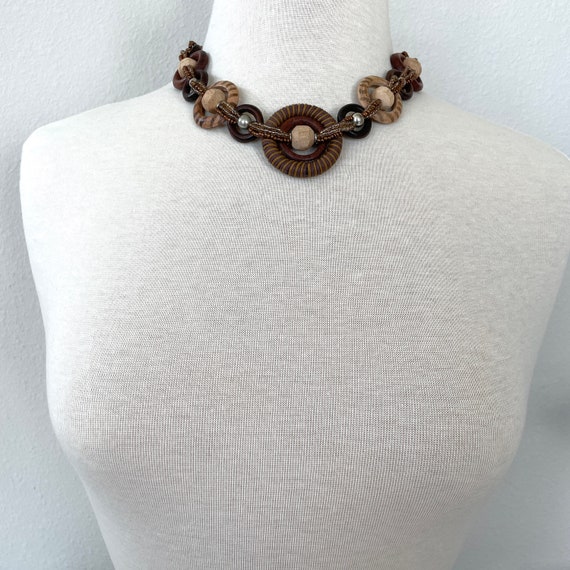 Wooden bead necklace - image 2