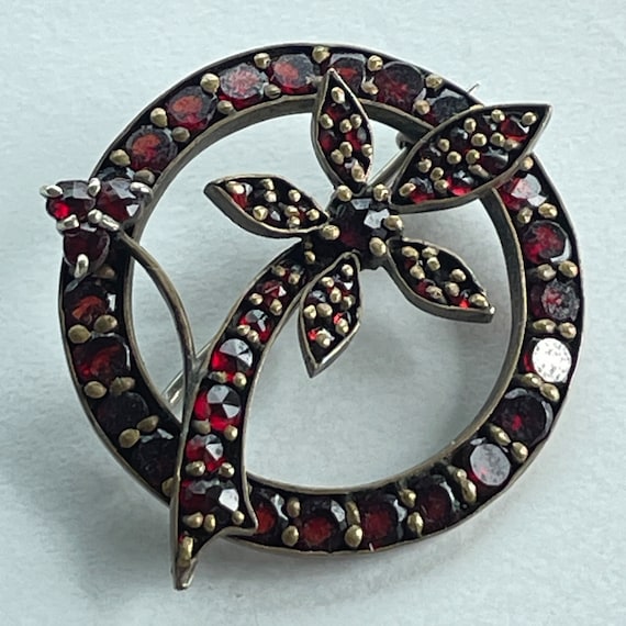 Antique floral Bohemian garnet brooch - image 1