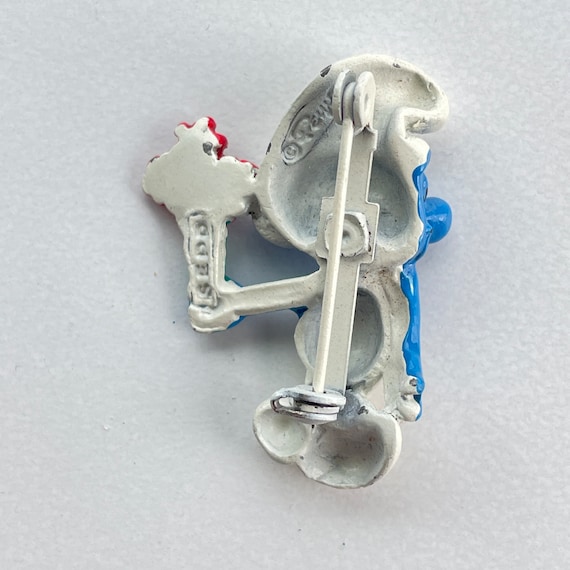 Flower Smurf Brooch View 2