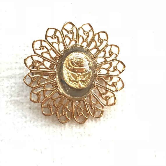 Vintage intaglio flower filigree brooch - image 1