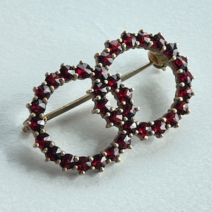 Bohemian garnet infinity brooch
