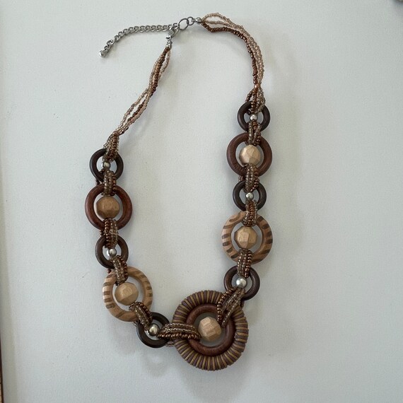 Wooden bead necklace - image 10