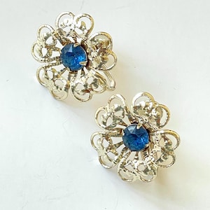 Filigree Screw back earrings