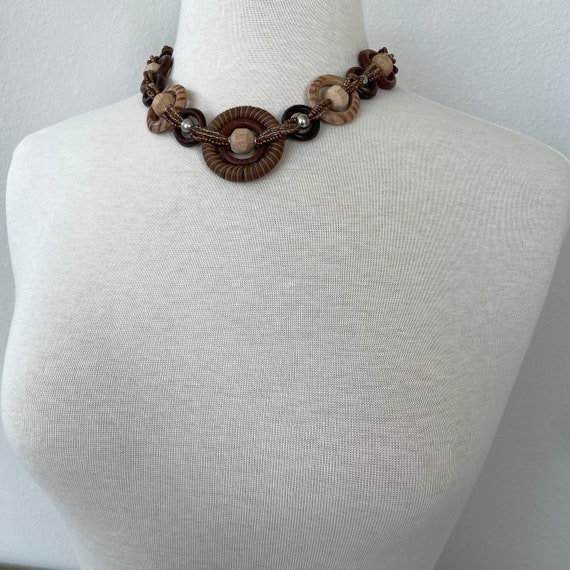 Wooden bead necklace - image 3