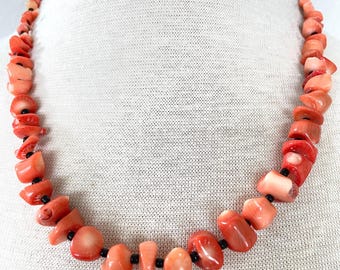 Vintage coral necklace