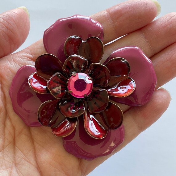 Vintage Flower Brooch - image 4