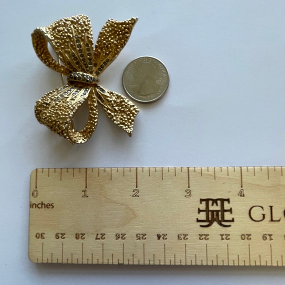 Golden Bow Brooch - image 2