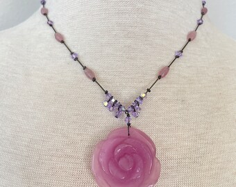 Rose Quartz Flower Necklace