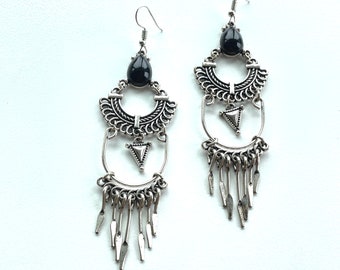 Chandelier earrings