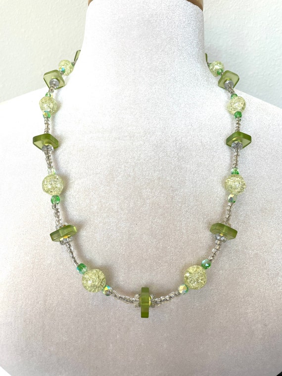 Vintage bead necklace - image 4