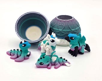 Northern Lights Mythical Hatchling Set with Egg