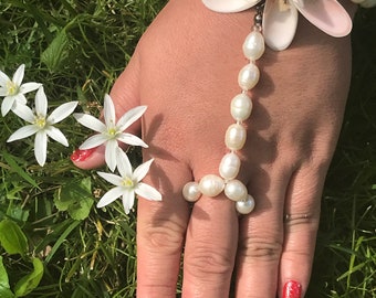 Gorgeous Handmade Ring Bracelet With Real Freshwater Pearls and Shells