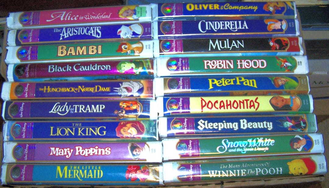 Walt Disney MASTERPIECE COLLECTION Clamshell Video Tape - VHS