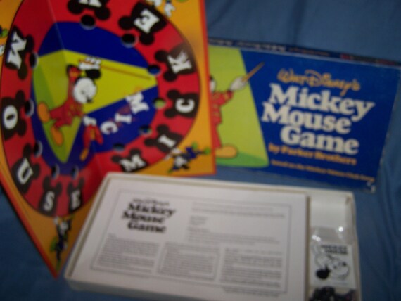 Walt Disney's MICKEY MOUSE Game - Parker Brothers - 1976 - Game is