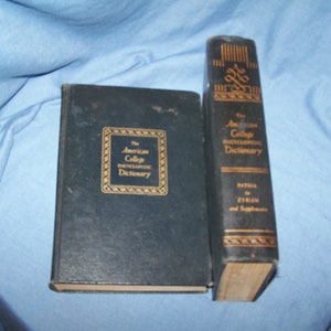 The American College Encyclopedia Dictionary (Two Volume Set) - 1953 - Clarence Barnhart - Spencer Press
