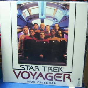 STAR TREK Voyager Calendar - 1996 - Sealed - Captain Kathryn Janeway - New - Pocket Books Co.