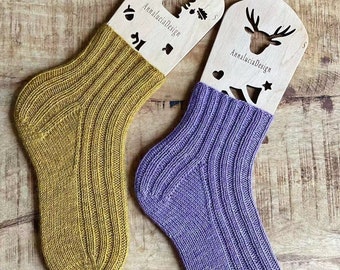 Knit Rib Sock Pattern: Beginner Easy Pattern (PDF Download)